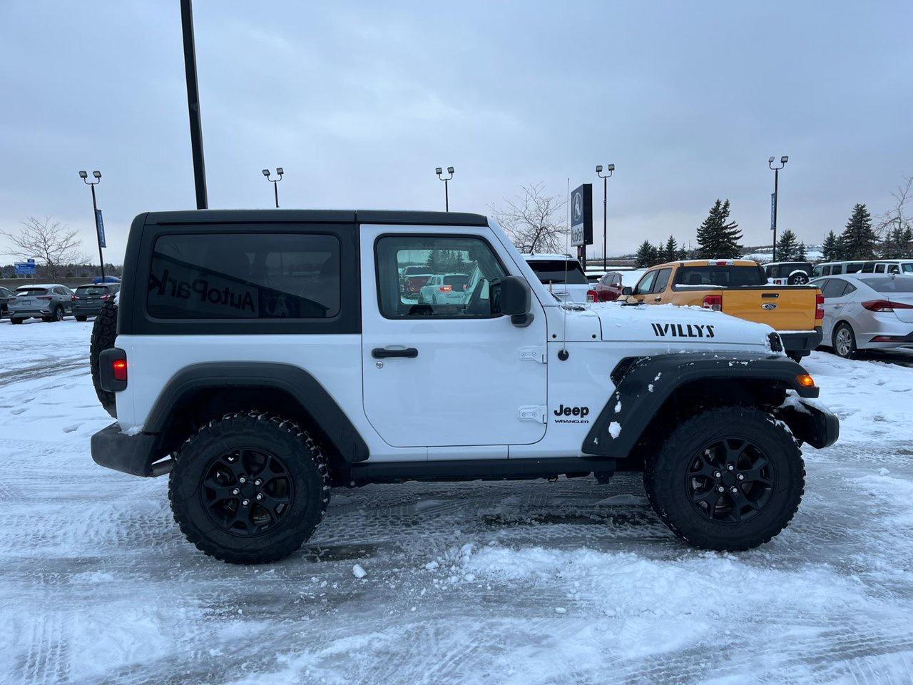 2023 Jeep Wrangler Willys Sport 2 Door 4x4 Photo4