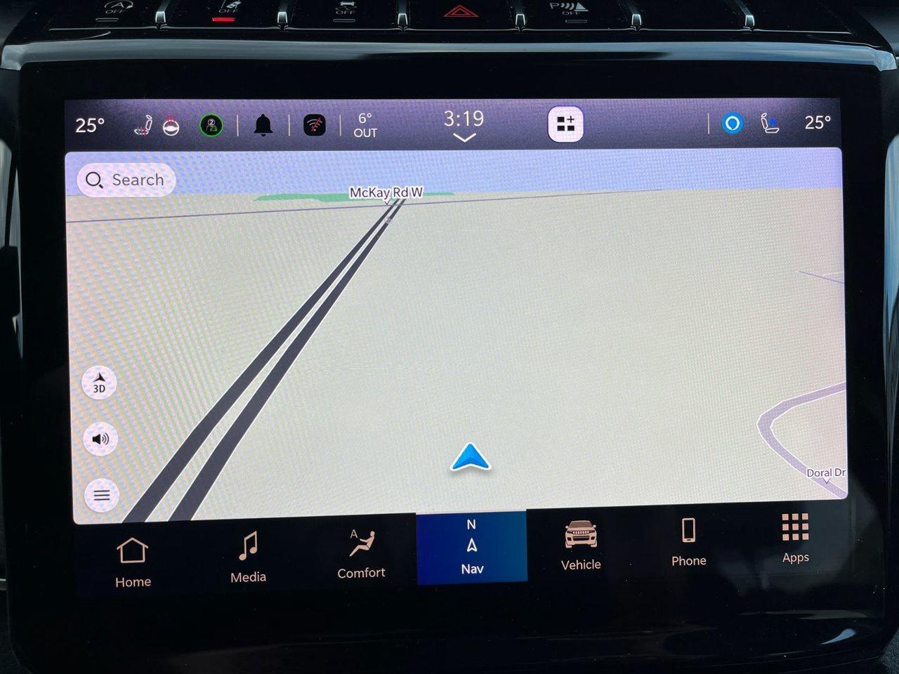 2023 Jeep Grand Cherokee LIMITED 4X4 Photo