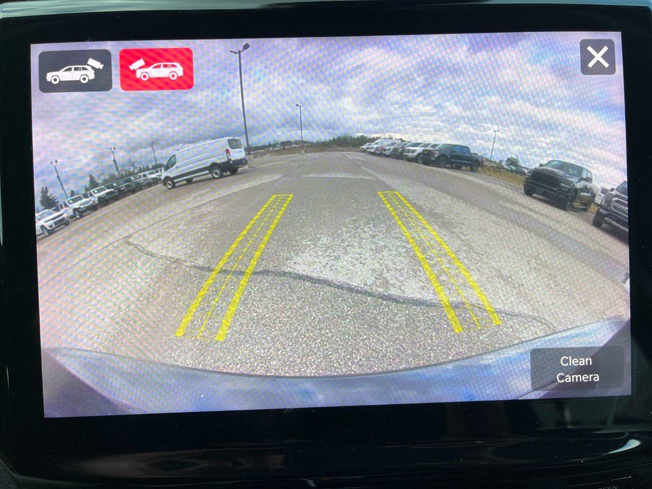 2023 Jeep Grand Cherokee LIMITED 4X4 Photo