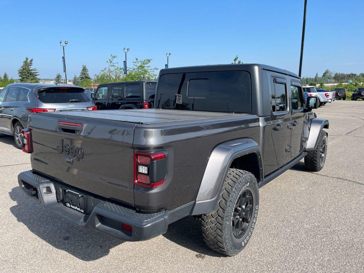 2021 Jeep Gladiator Willys 4x4 Photo4