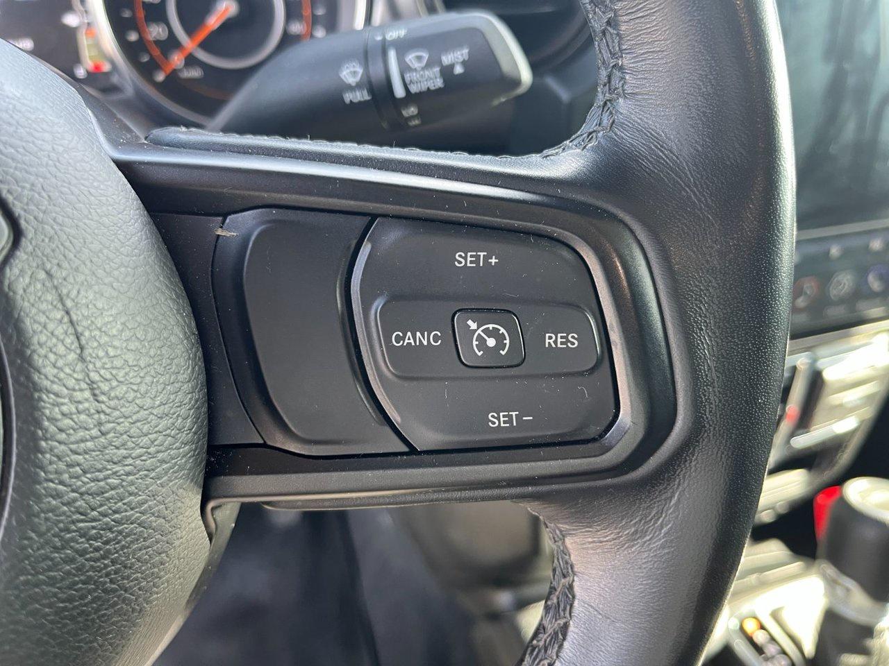 2021 Jeep Gladiator Willys 4x4 Photo