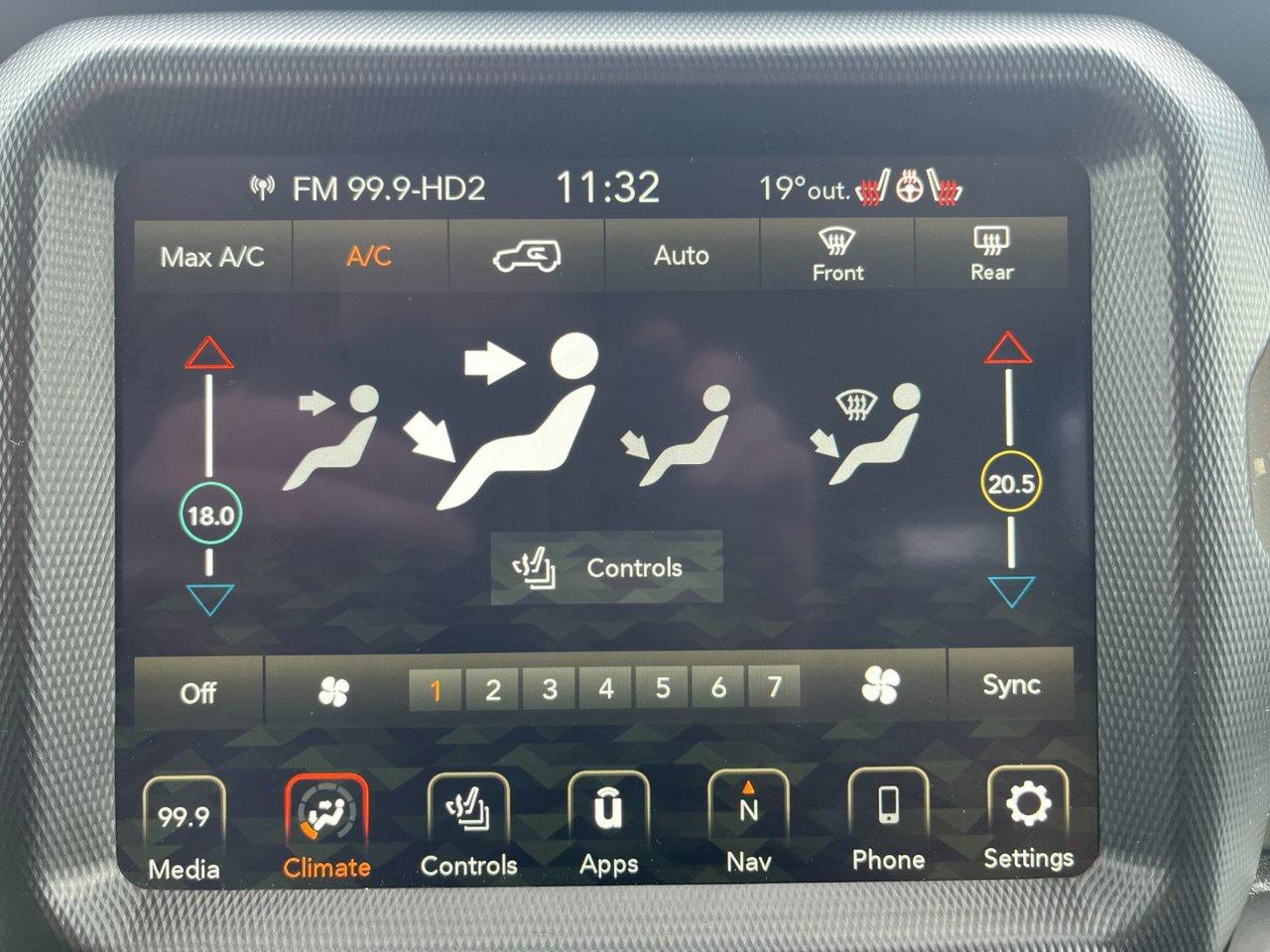 2022 Jeep Wrangler Unlimited Sahara 4X4 Photo