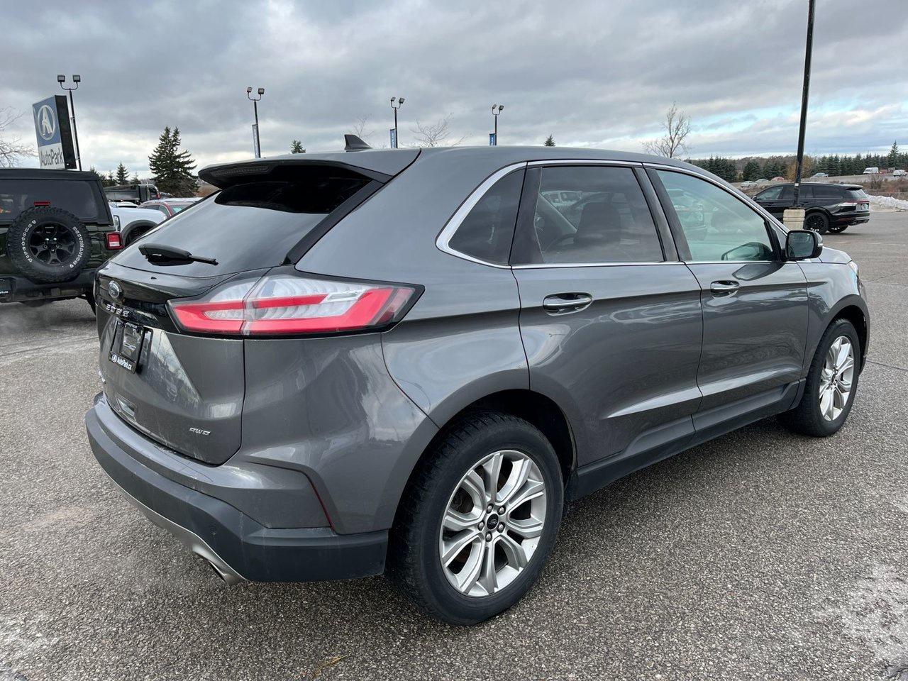2024 Ford Edge Titanium AWD Photo