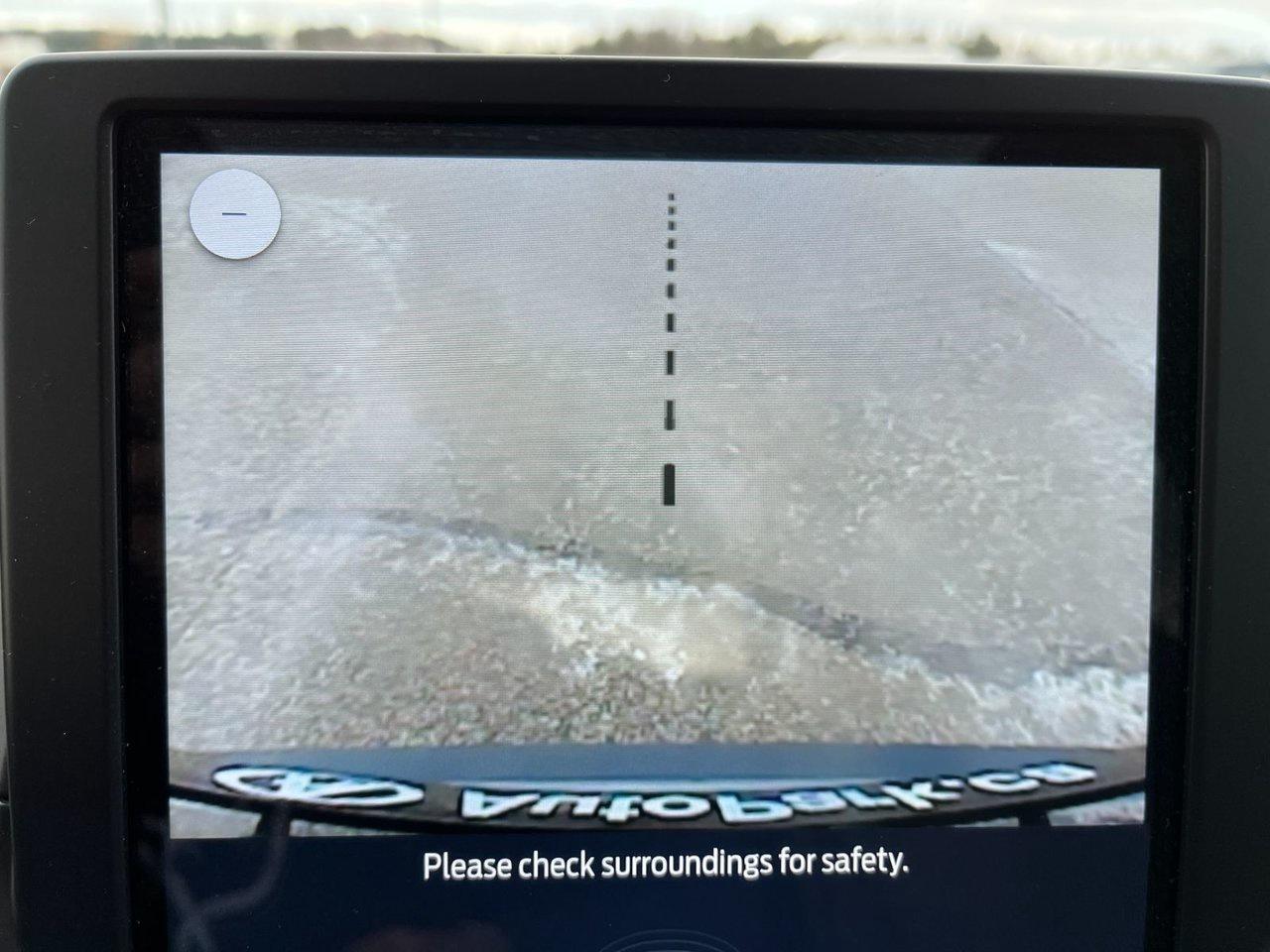 2024 Ford Edge Titanium AWD Photo