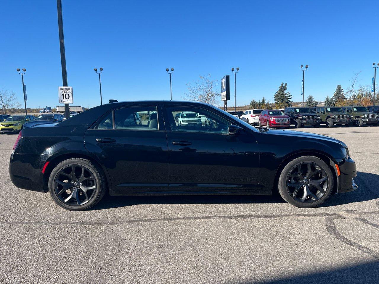 2023 Chrysler 300 S RWD Photo