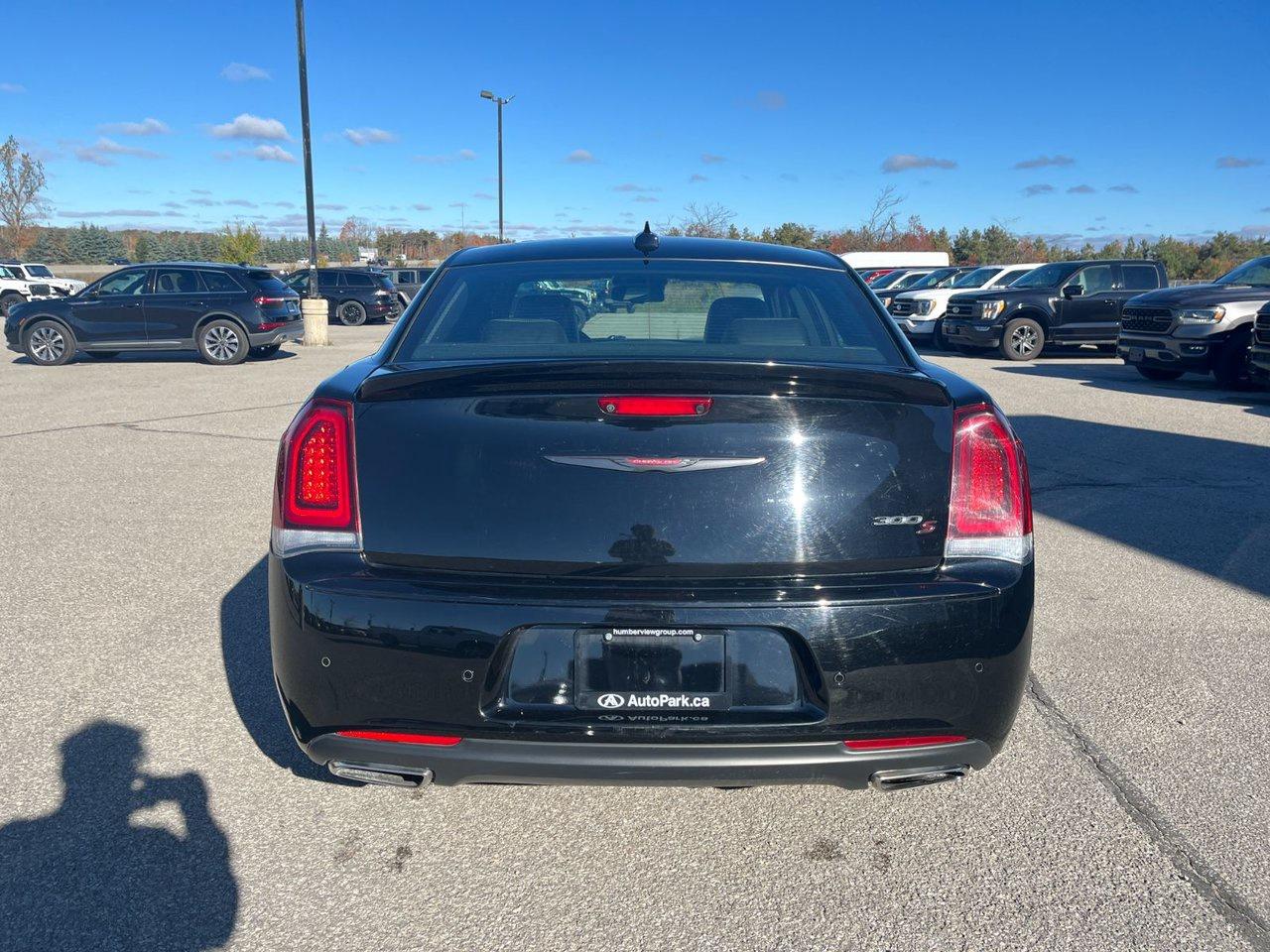 2023 Chrysler 300 S RWD Photo