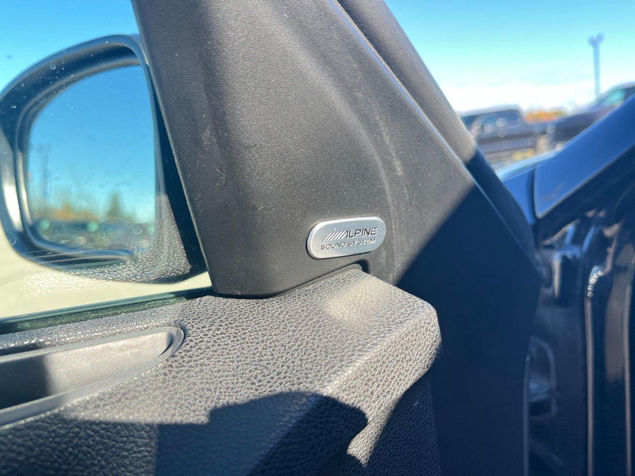 2023 Chrysler 300 S RWD Photo