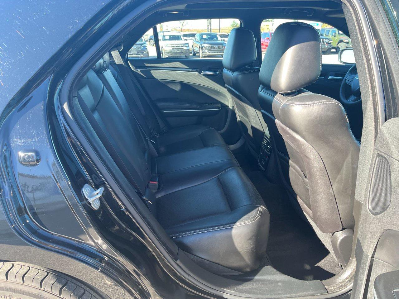 2023 Chrysler 300 S RWD Photo