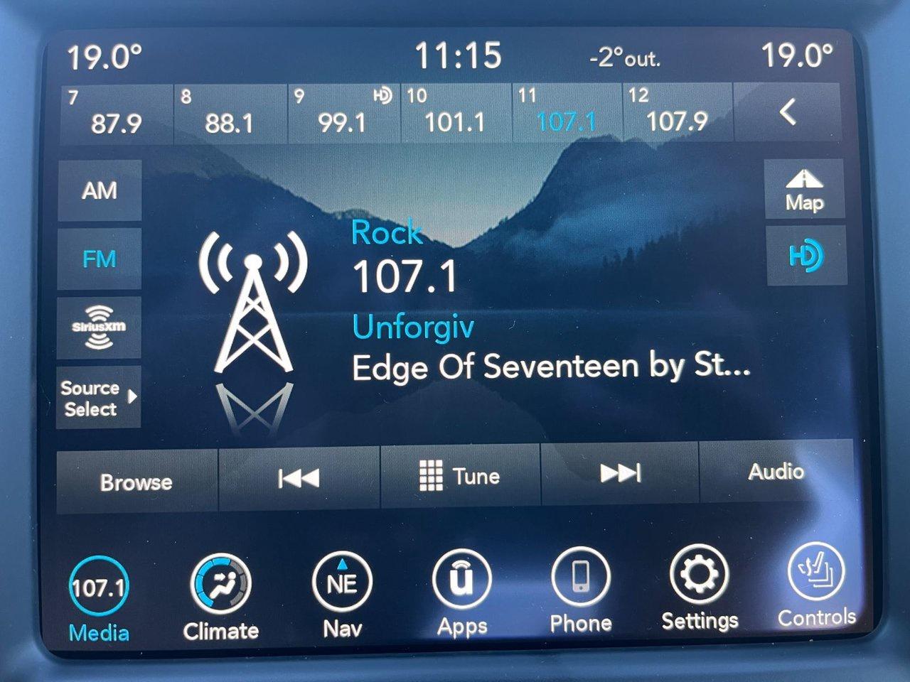 2023 Chrysler 300 S RWD Photo