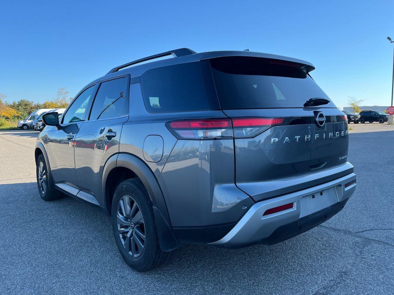 2024 Nissan Pathfinder SV AWD Photo