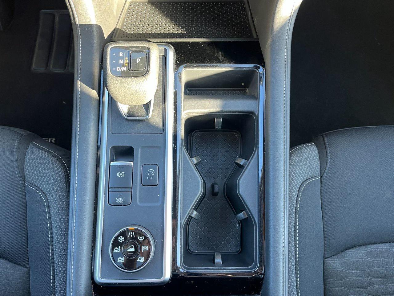 2024 Nissan Pathfinder SV AWD Photo