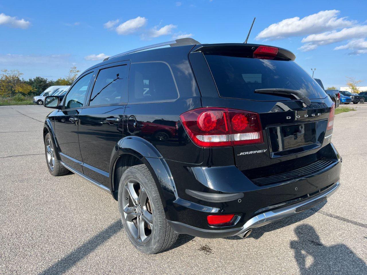 2017 Dodge Journey FWD 4DR CROSSROAD Photo
