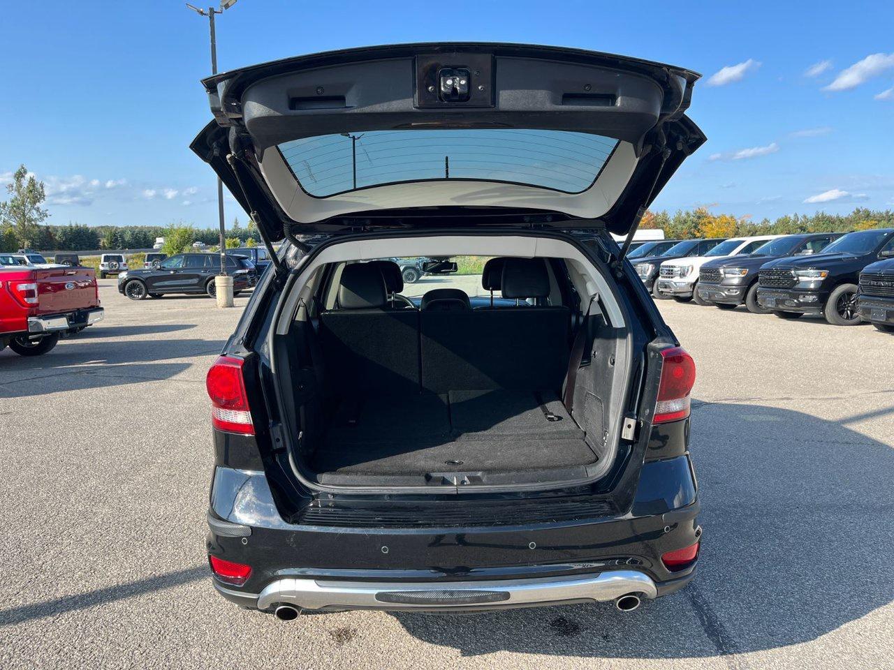 2017 Dodge Journey FWD 4DR CROSSROAD Photo