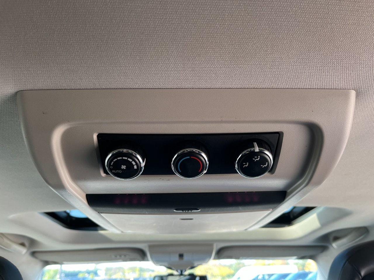 2017 Dodge Journey FWD 4DR CROSSROAD Photo