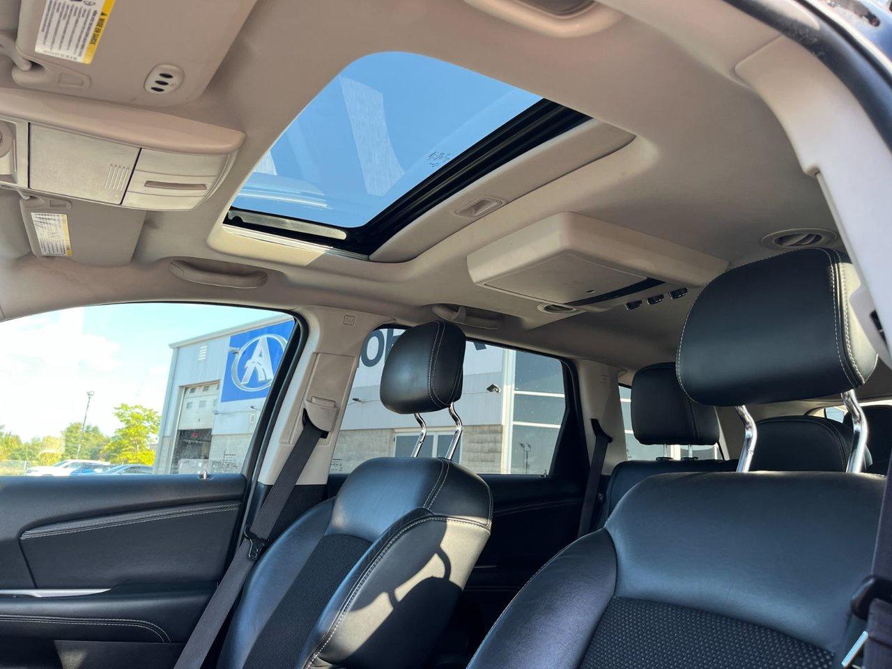 2017 Dodge Journey FWD 4DR CROSSROAD Photo