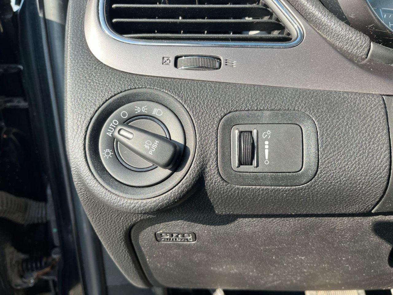 2017 Dodge Journey FWD 4DR CROSSROAD Photo