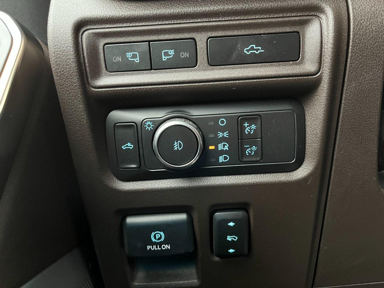 2022 Ford F-150 KING RANCH 4WD SUPERCREW 6.5' BOX Photo