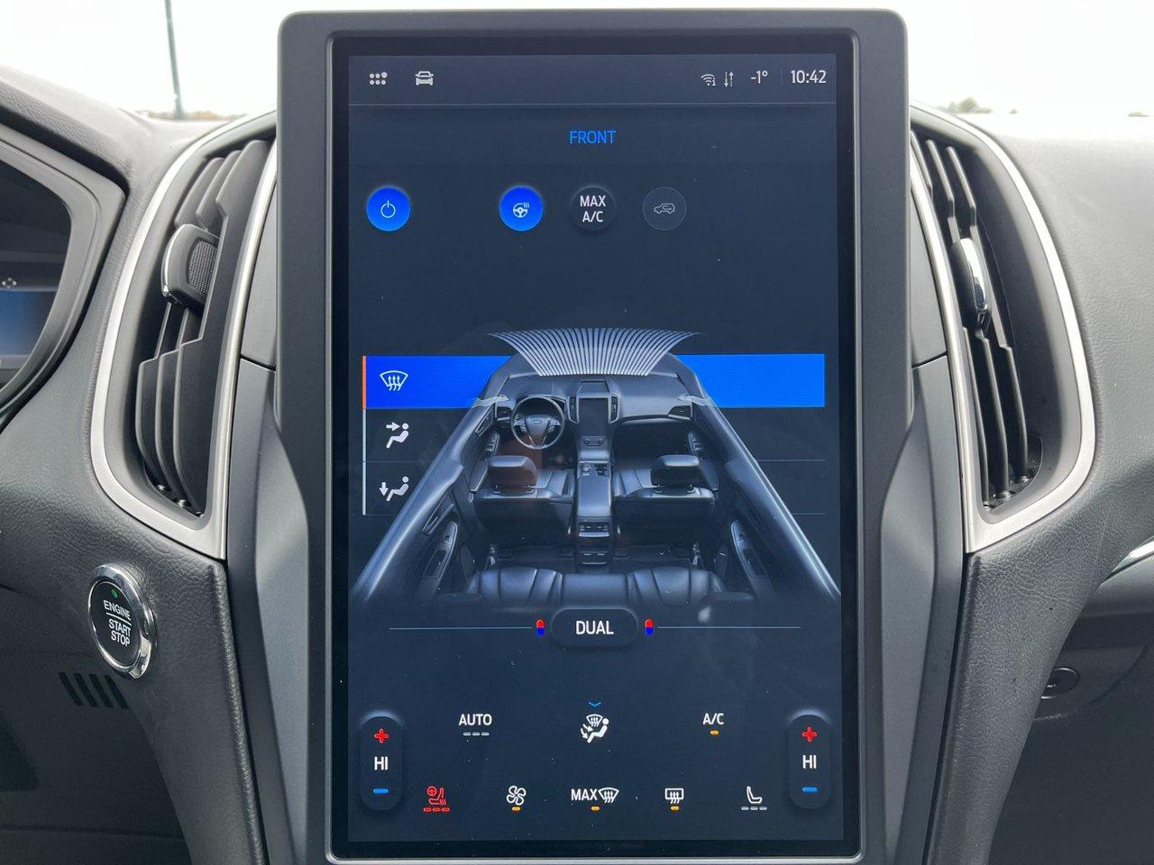 2022 Ford Edge ST Line AWD Photo