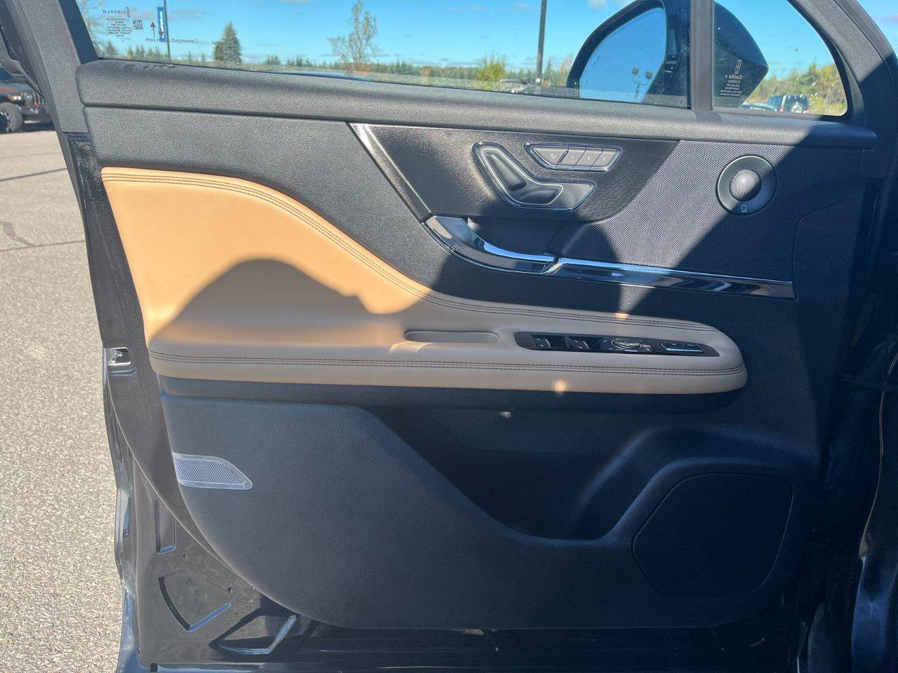 2021 Lincoln Corsair Reserve AWD Photo