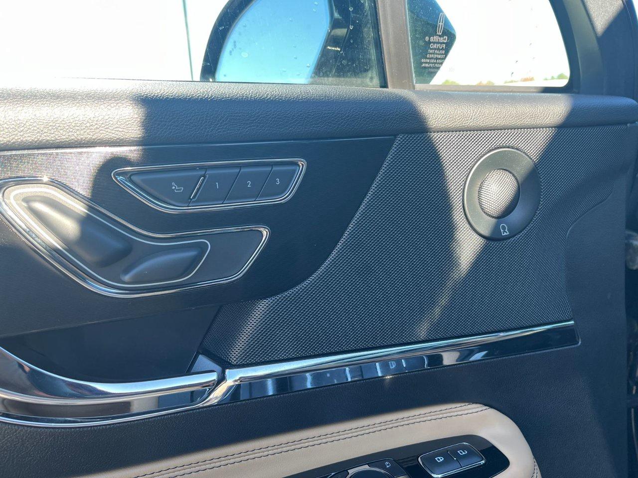 2021 Lincoln Corsair Reserve AWD Photo