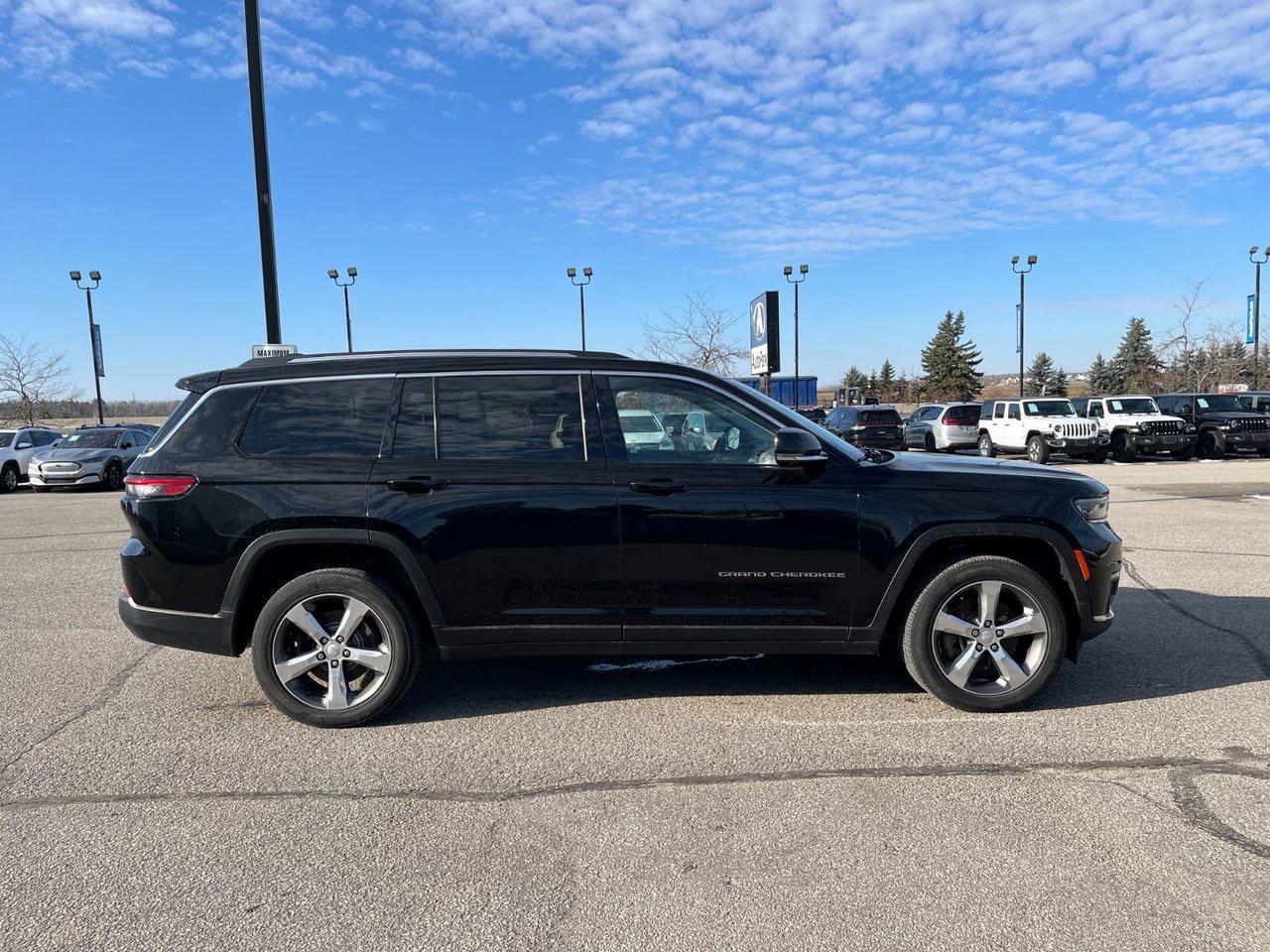 2021 Jeep Grand Cherokee LIMITED 4X4 Photo