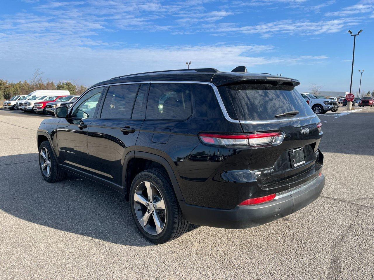 2021 Jeep Grand Cherokee LIMITED 4X4 Photo