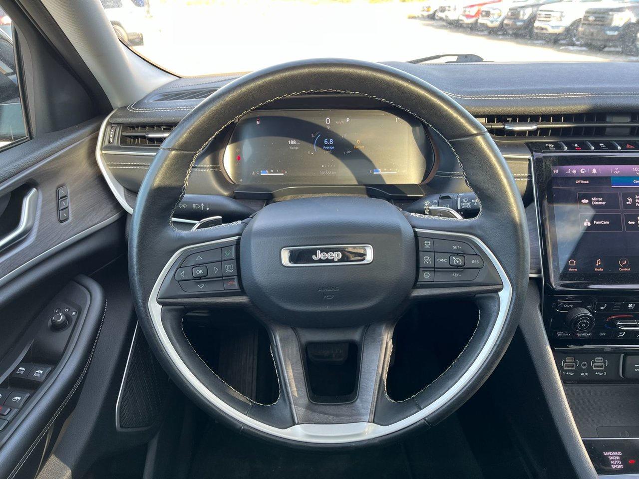 2021 Jeep Grand Cherokee LIMITED 4X4 Photo