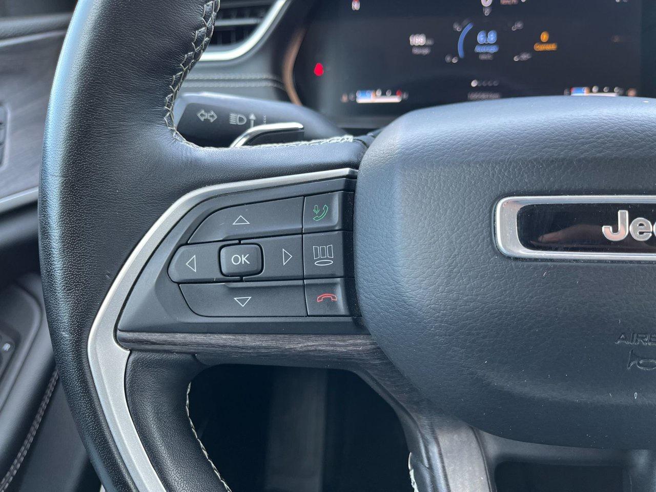 2021 Jeep Grand Cherokee LIMITED 4X4 Photo