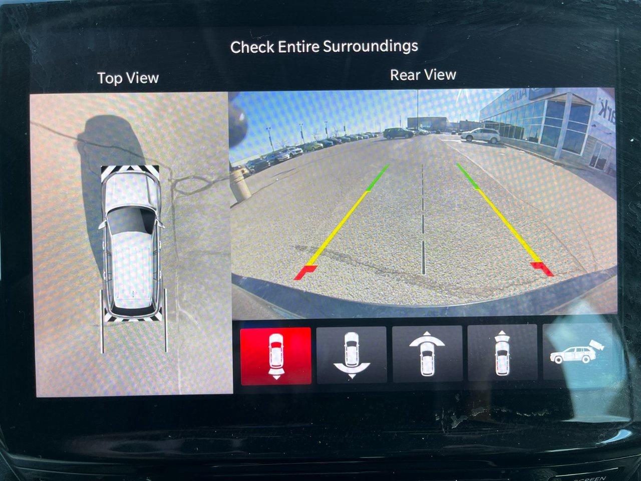 2021 Jeep Grand Cherokee LIMITED 4X4 Photo