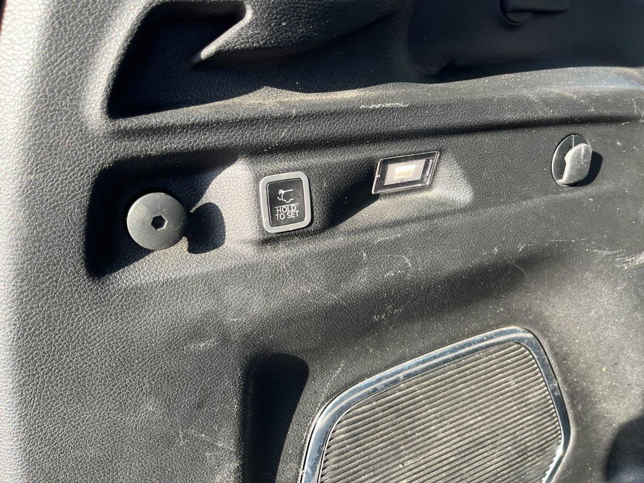 2021 Jeep Grand Cherokee L Limited 4x4 Photo