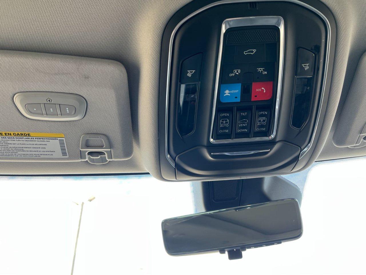 2021 Jeep Grand Cherokee L Limited 4x4 Photo