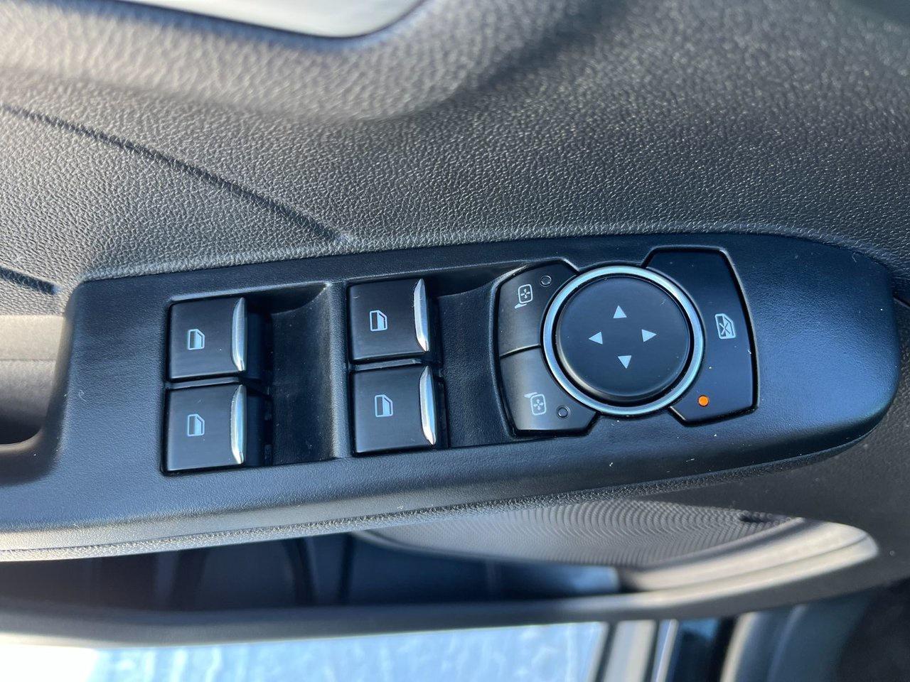 2024 Ford Escape Platinum AWD Photo