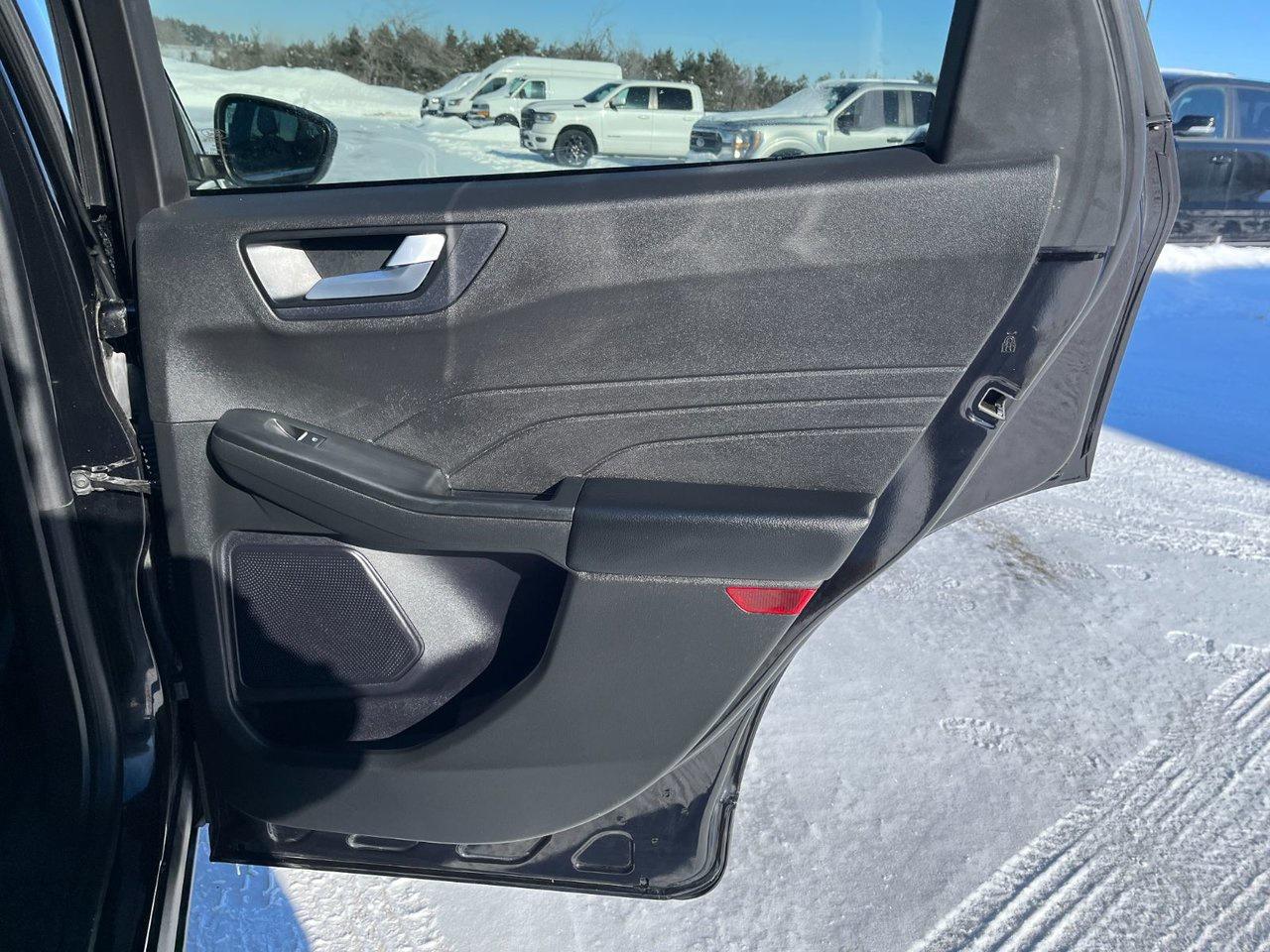 2024 Ford Escape Platinum AWD Photo