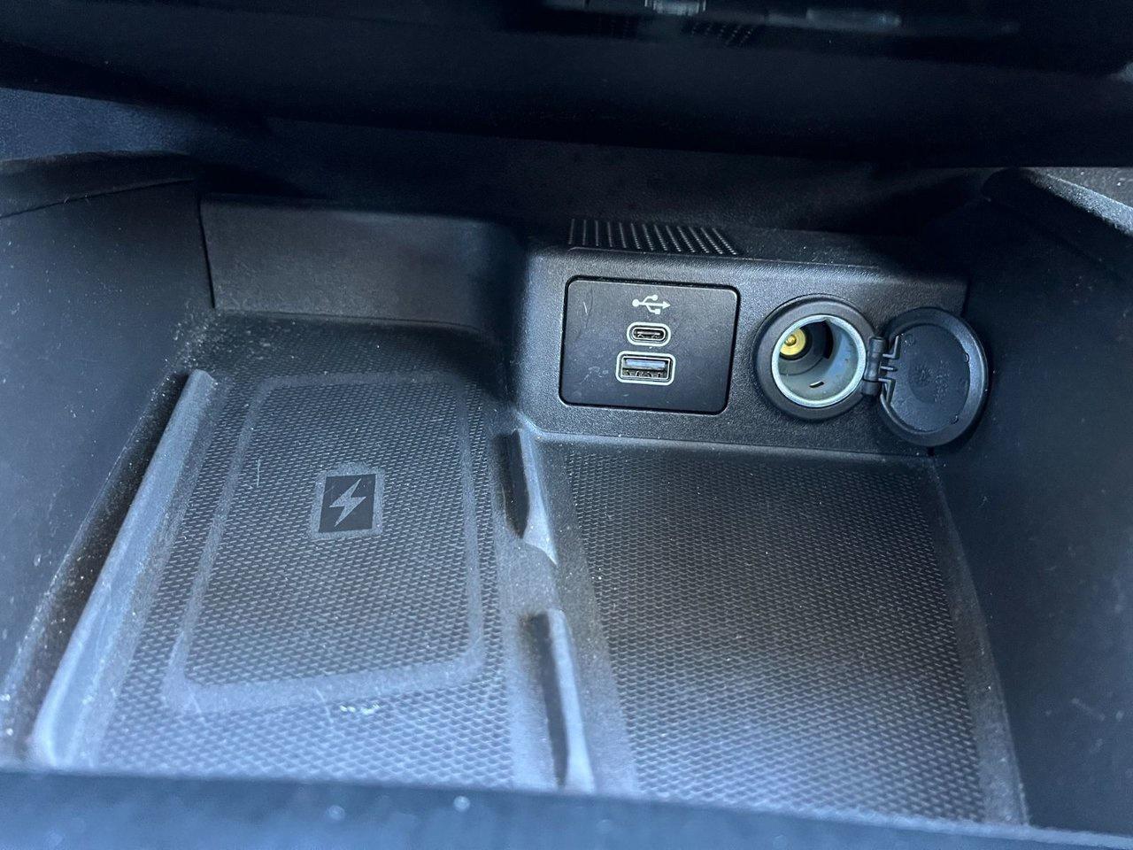 2024 Ford Escape Platinum AWD Photo