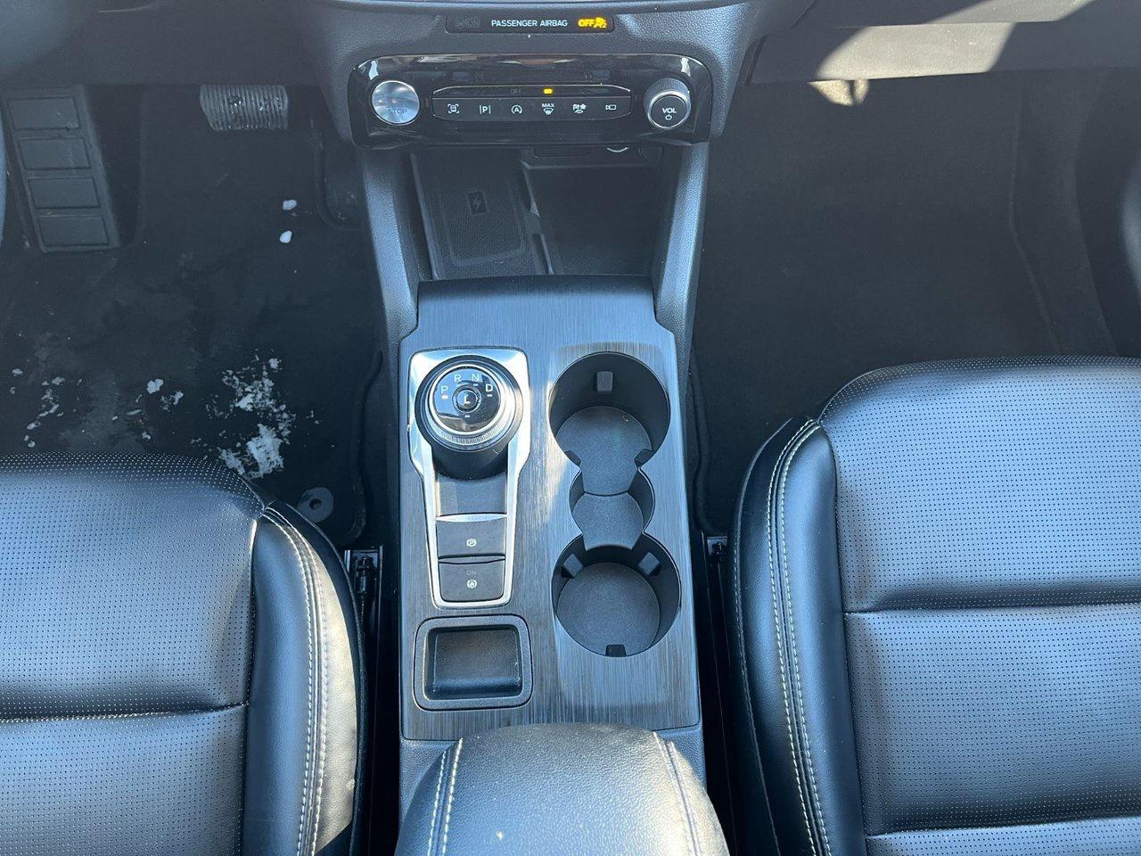 2024 Ford Escape Platinum AWD Photo