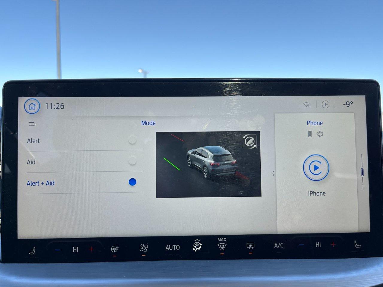 2024 Ford Escape Platinum AWD Photo