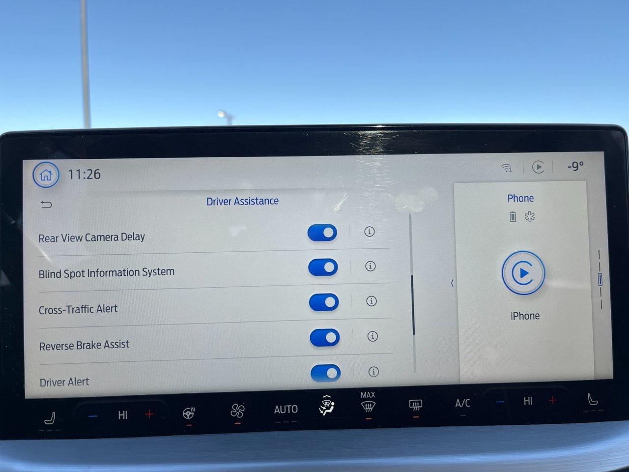 2024 Ford Escape Platinum AWD Photo