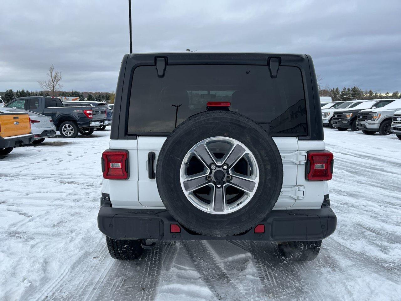 2021 Jeep Wrangler Unlimited Sahara 4X4 Photo