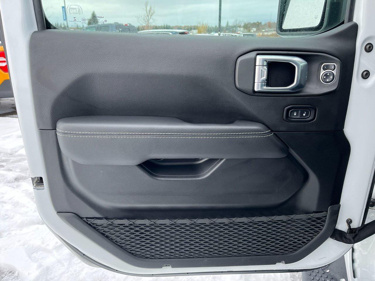 2021 Jeep Wrangler Unlimited Sahara 4X4 Photo