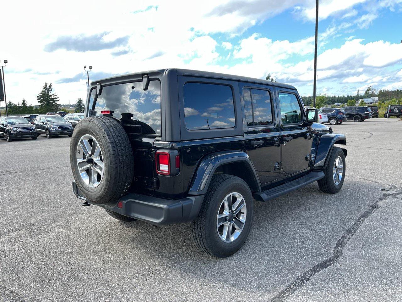 2021 Jeep Wrangler Unlimited Sahara Photo