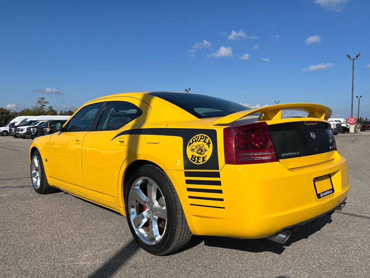 2007 Dodge Charger SRT8 RWD Photo