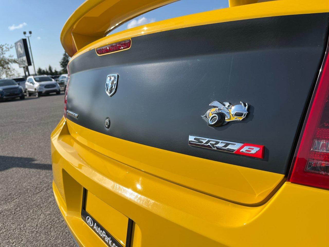 2007 Dodge Charger SRT8 RWD Photo