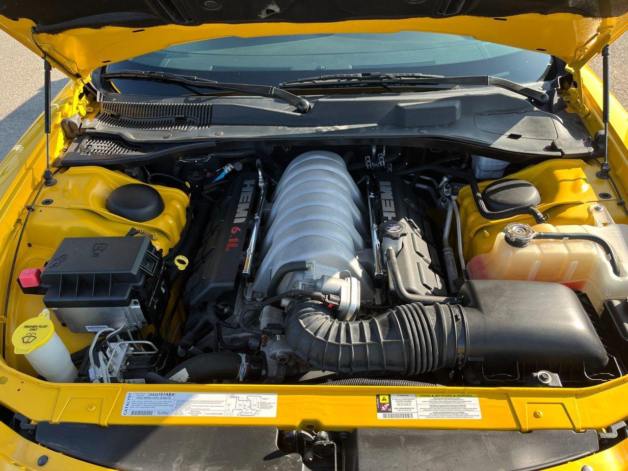 2007 Dodge Charger SRT8 RWD Photo