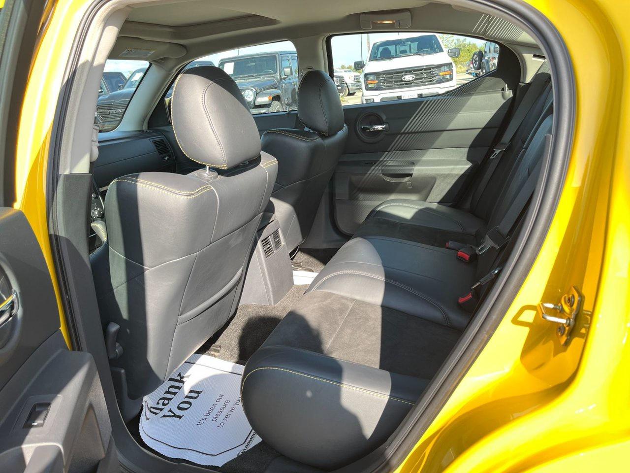 2007 Dodge Charger SRT8 RWD Photo