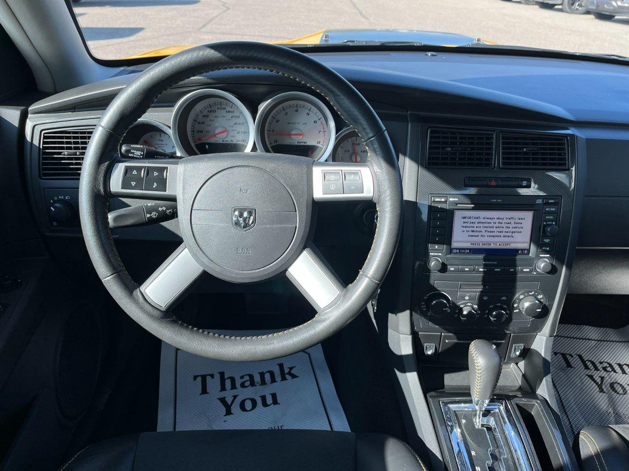 2007 Dodge Charger SRT8 RWD Photo