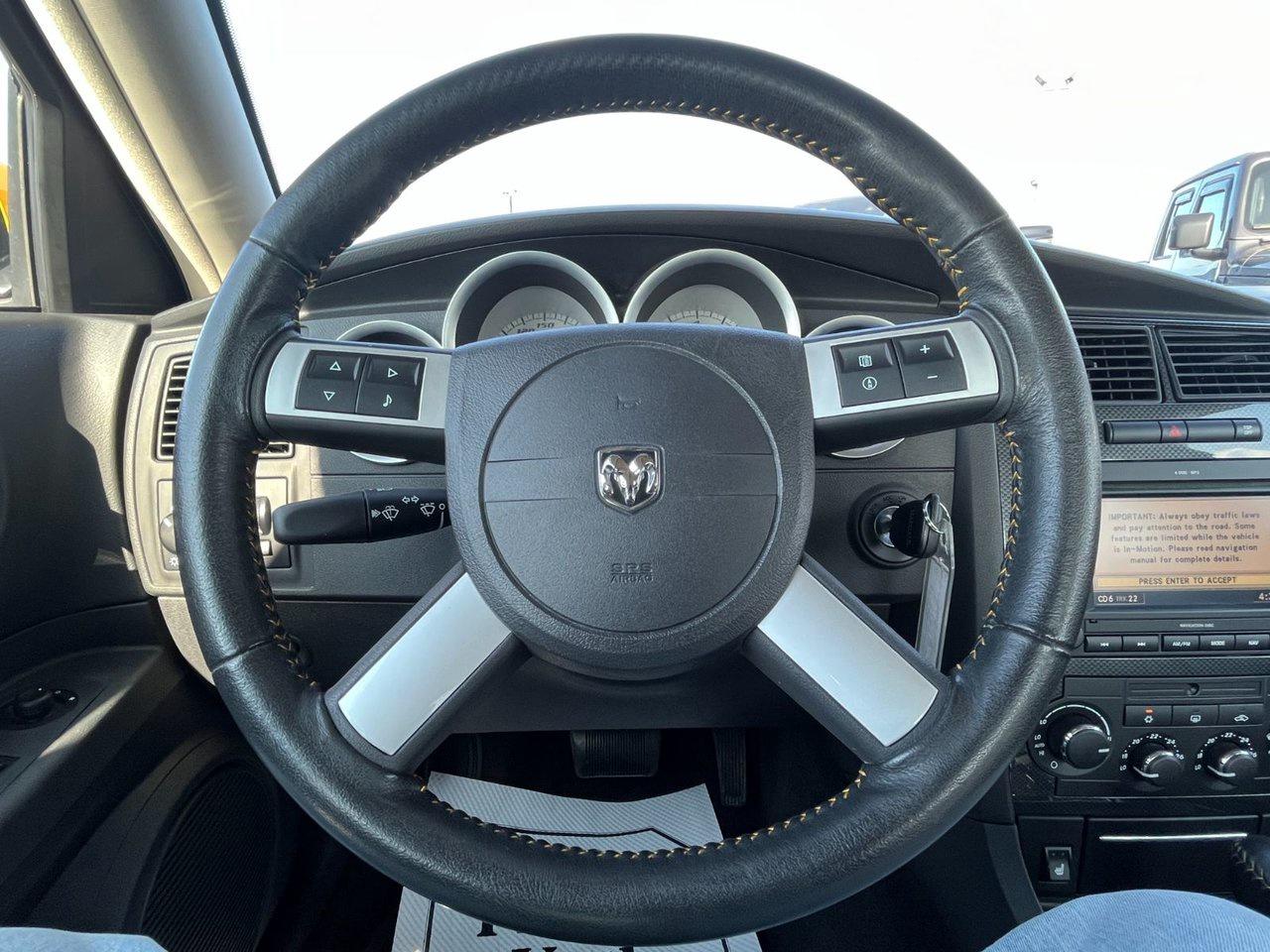 2007 Dodge Charger SRT8 RWD Photo