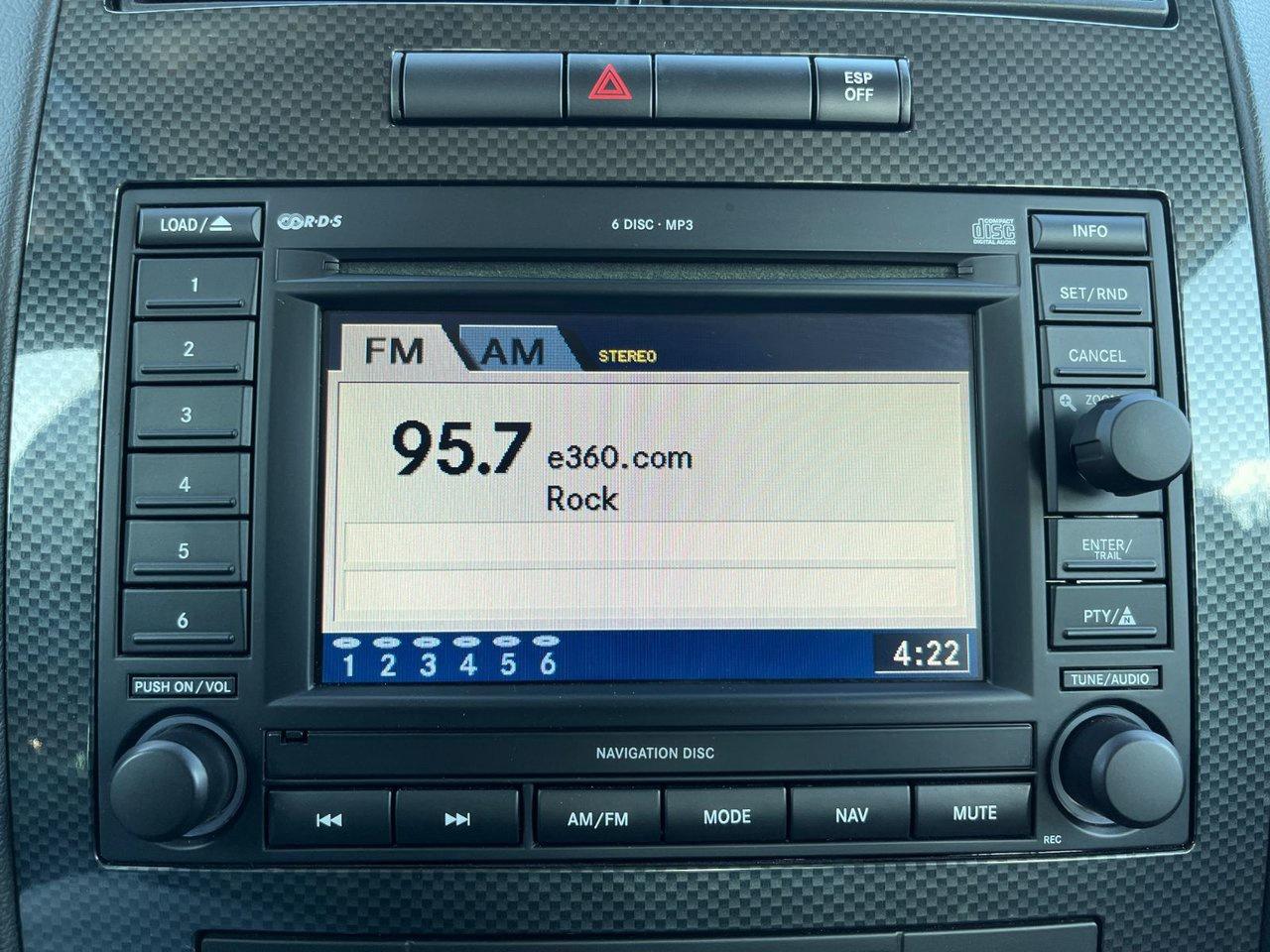 2007 Dodge Charger SRT8 RWD Photo