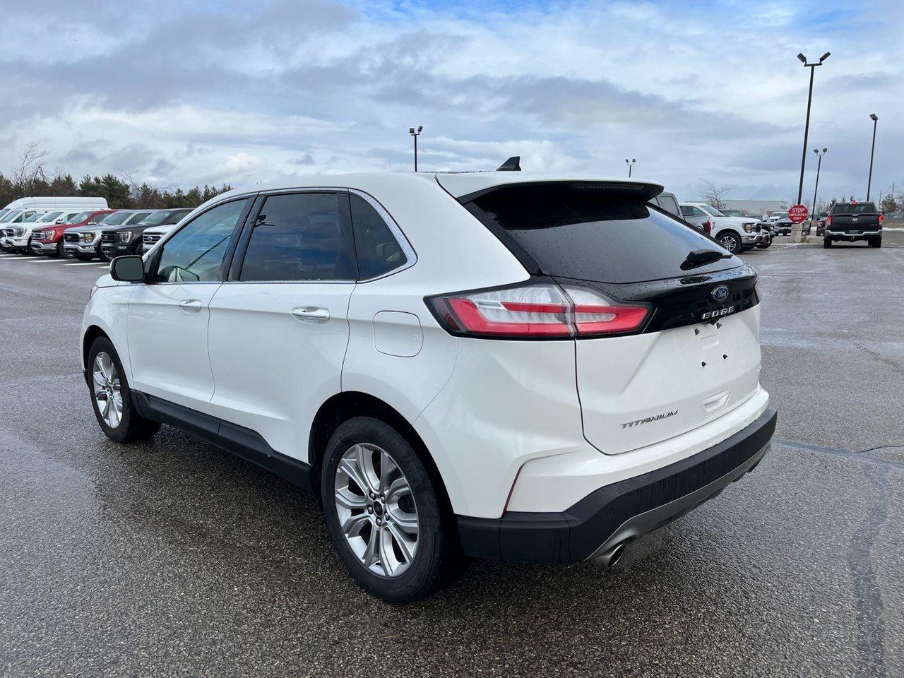 2023 Ford Edge Titanium AWD Photo