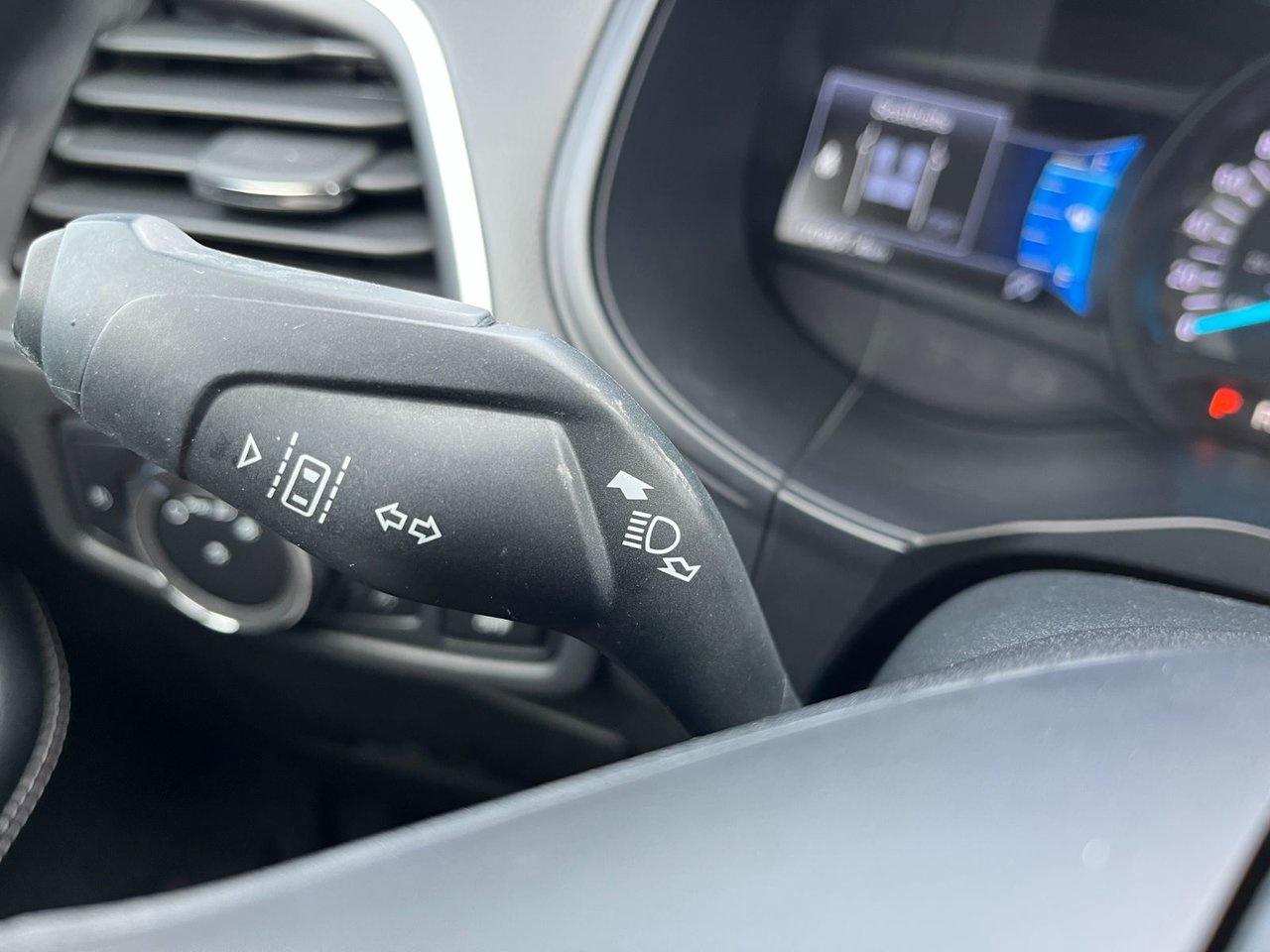 2023 Ford Edge Titanium AWD Photo