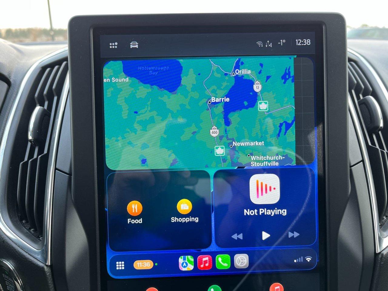 2023 Ford Edge Titanium AWD Photo